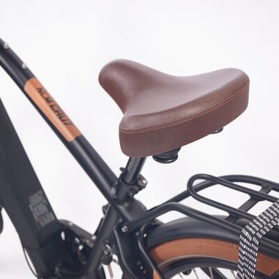 Image of NCM Cru7s Step Thru Cruiser Electric Bike, 250W, 48V 19Ah 912Wh Battery [Matt Black]