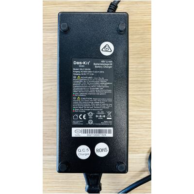 Image of NCM T7S Step Thru Trekking E-Bike, 250W-500W, 48V 19Ah 912Wh Battery [Lavender Blue 26"]